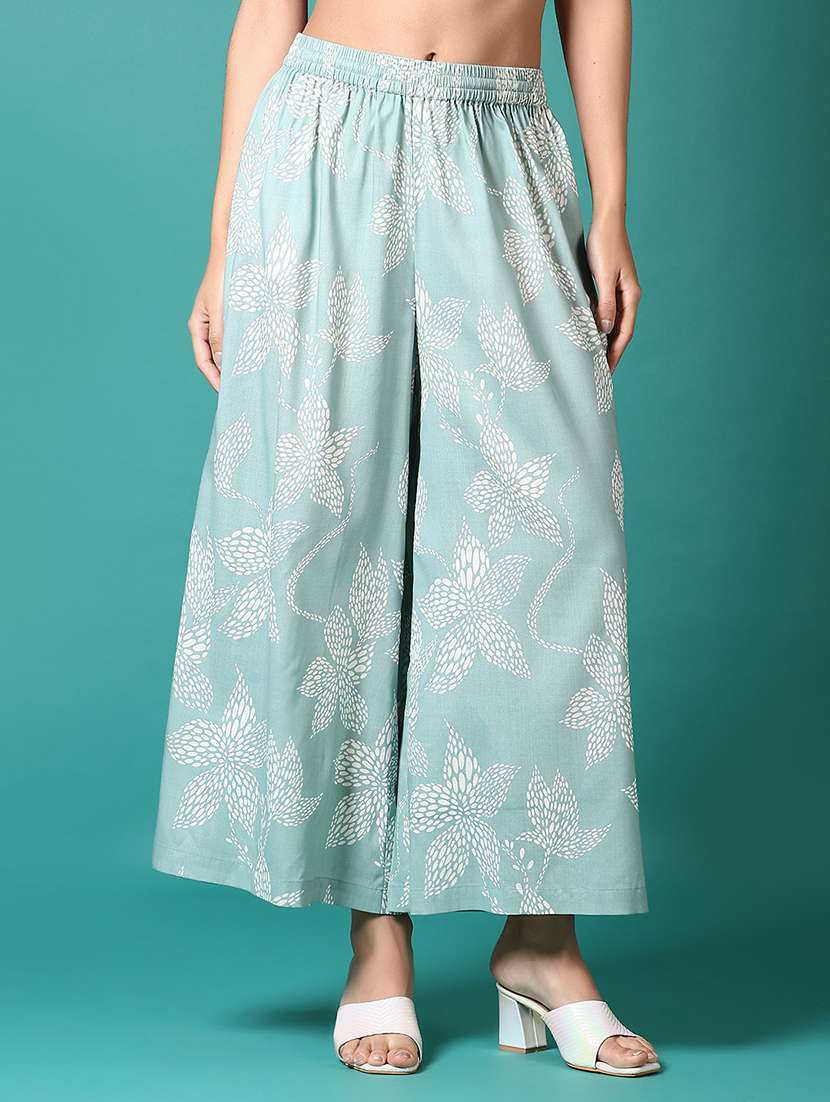 women printed mid rise flared palazzo - 21705590 - Zoom Image - 0