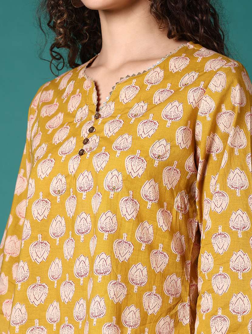 women floral printed notch neck straight top - 21705616 - Standard Image - 5