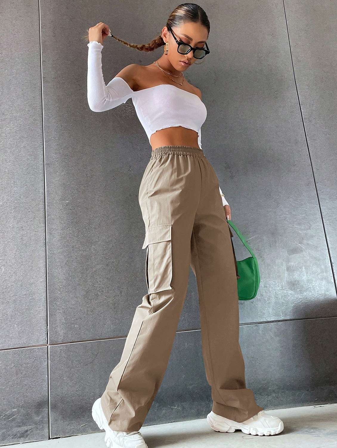 women high rise solid cargo - 21706237 - Standard Image - 3