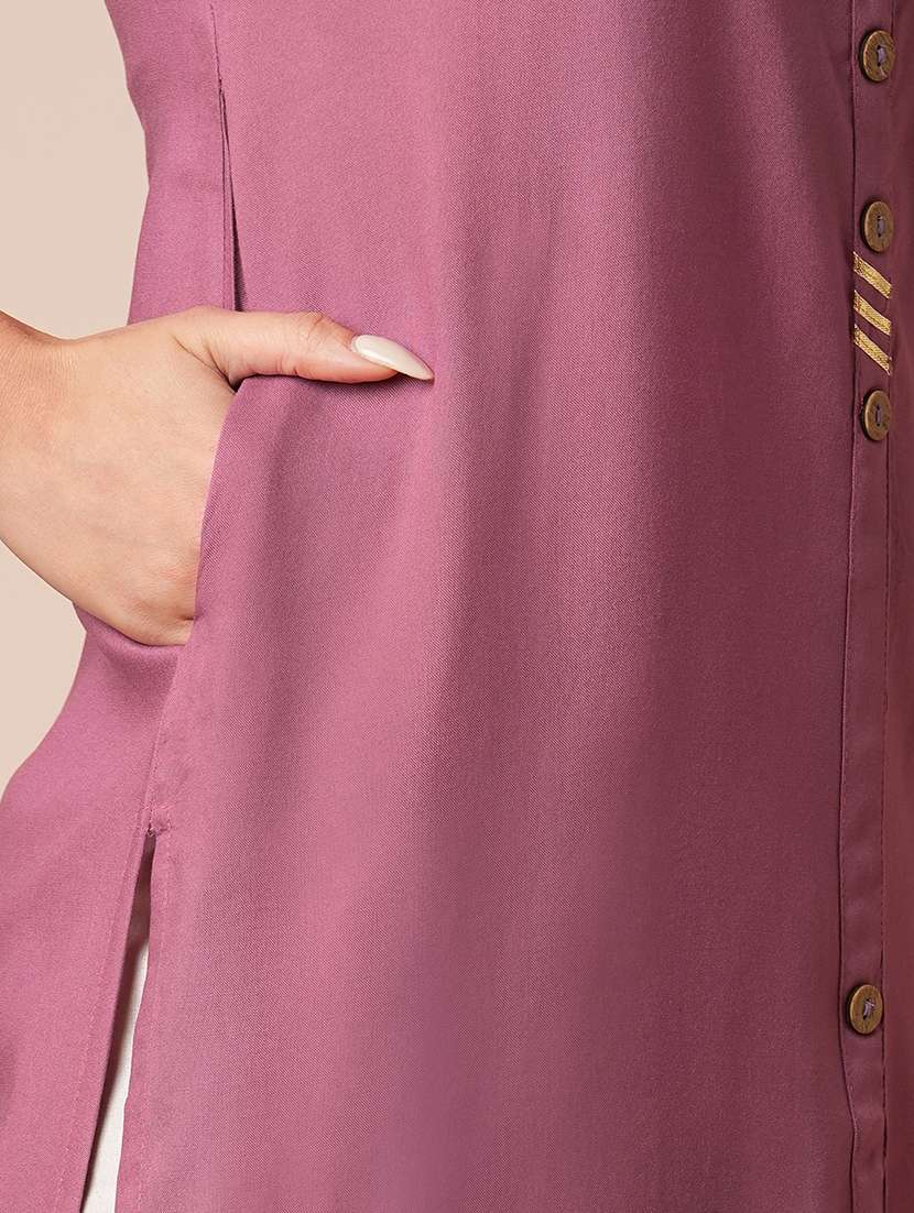 women solid three quarter sleeve straight kurta - 21707203 - Standard Image - 5