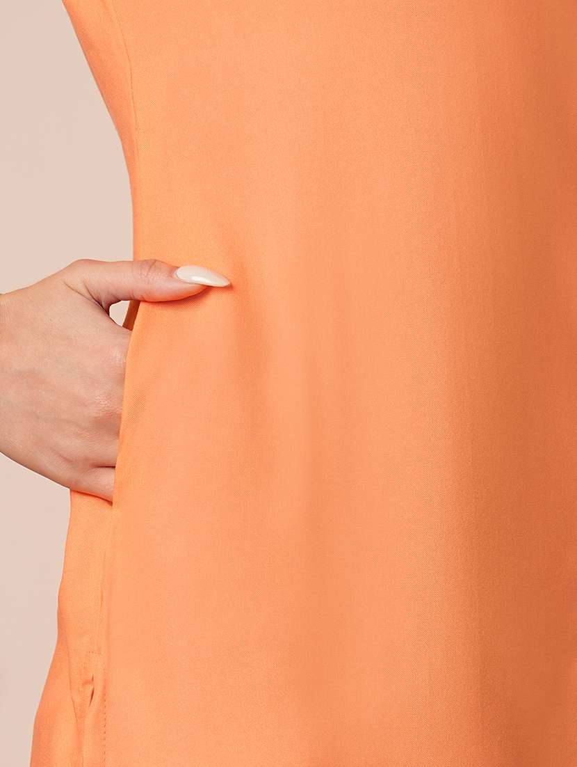 women solid three quarter sleeve straight kurta - 21707204 - Standard Image - 5