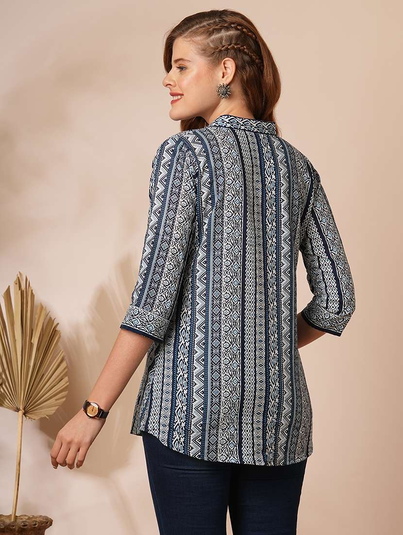 women printed three quarter sleeve straight top - 21707213 -  Standard Image - 3