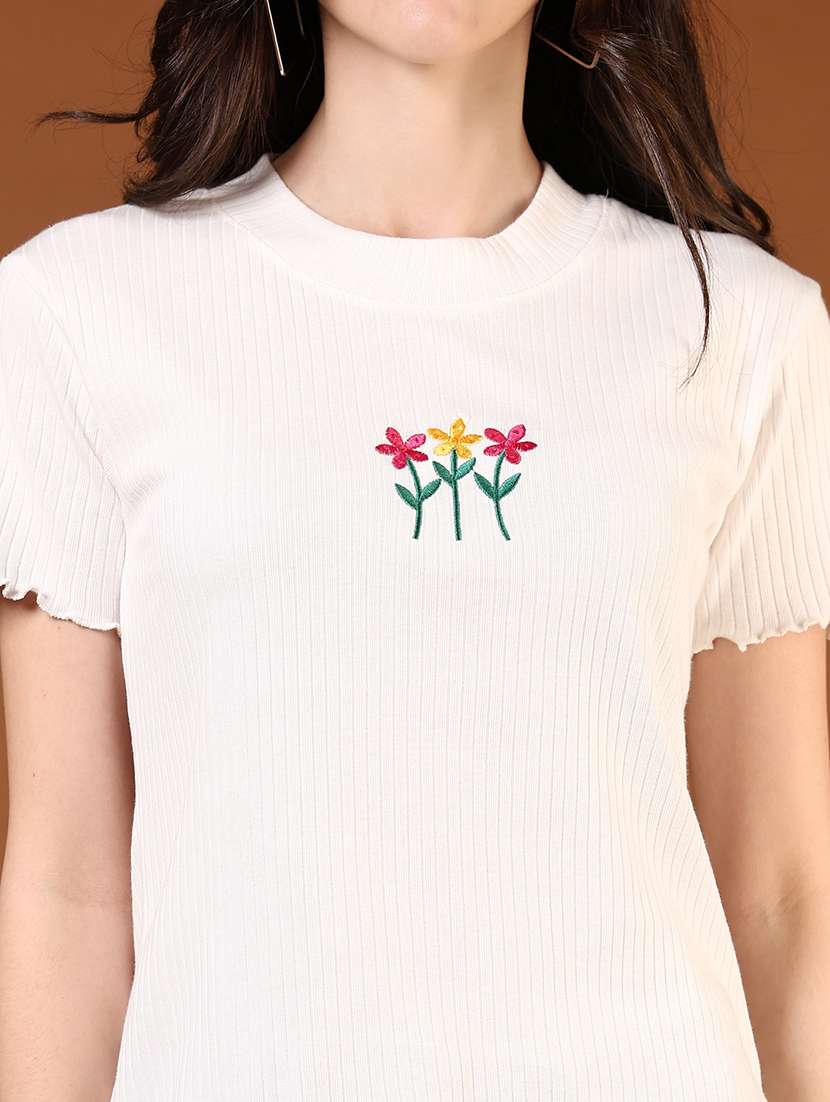 women plain short sleeves regular t-shirt - 21707398 -  Standard Image - 5