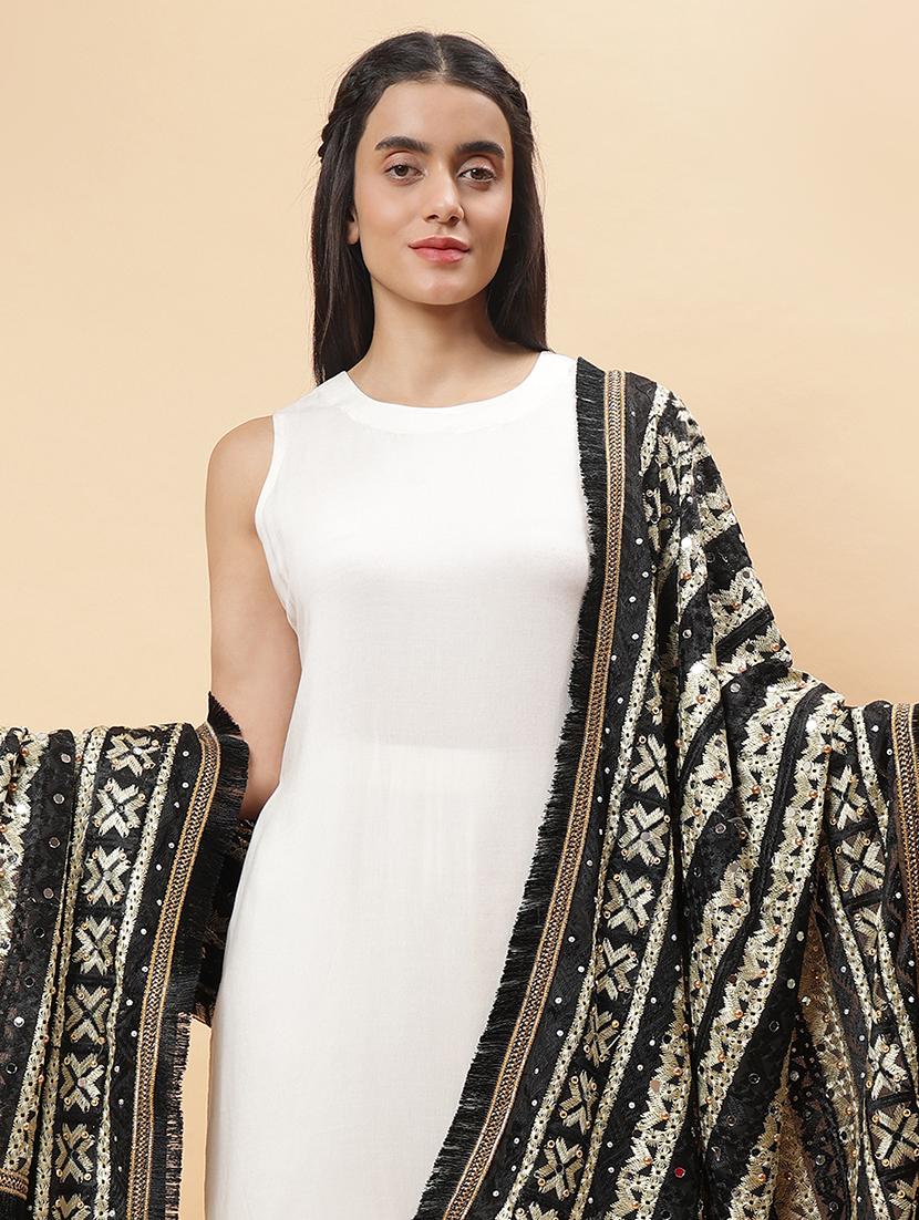 women phulkari dupatta with mirror work - 21707677 - Standard Image - 5