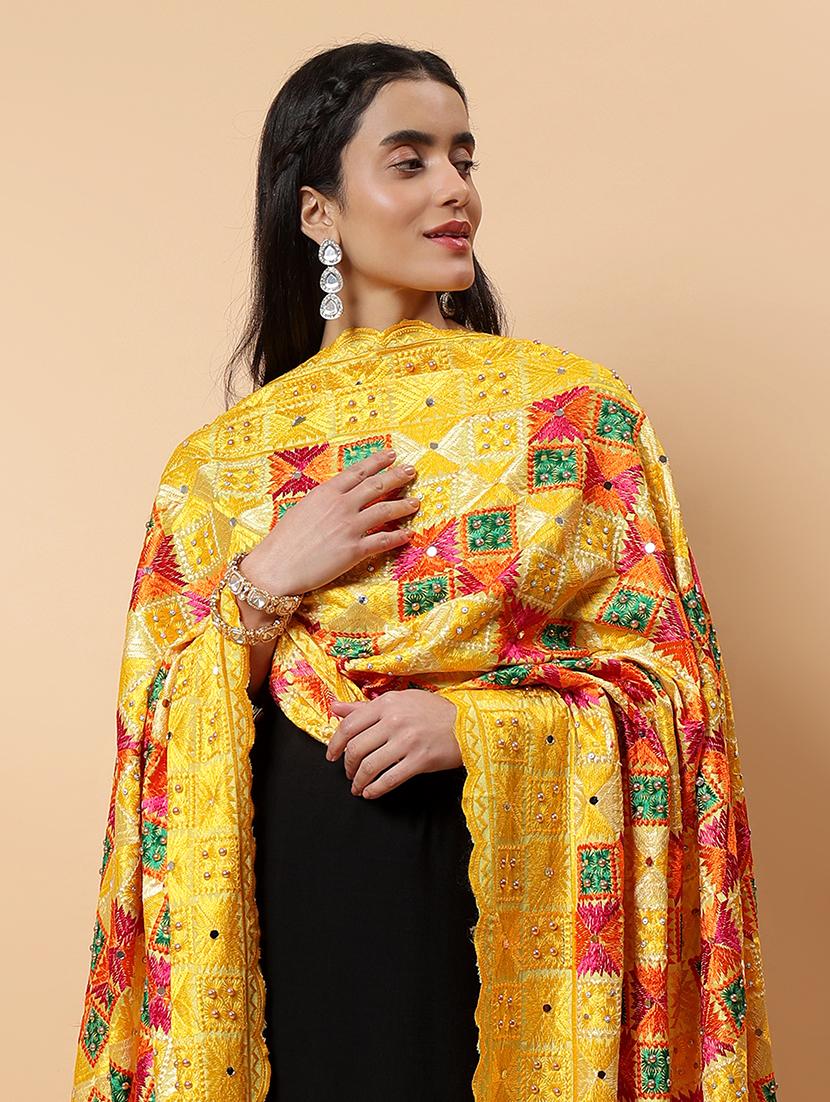 women phulkari dupatta with mirror work - 21707679 - Standard Image - 5