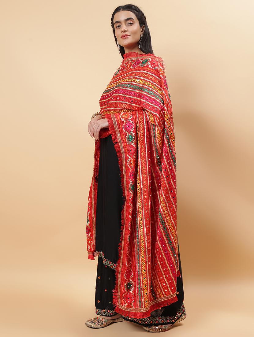 women phulkari dupatta with mirror work - 21707683 - Standard Image - 3