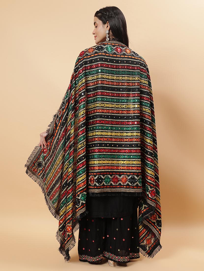 women phulkari dupatta with mirror work - 21707684 - Standard Image - 3