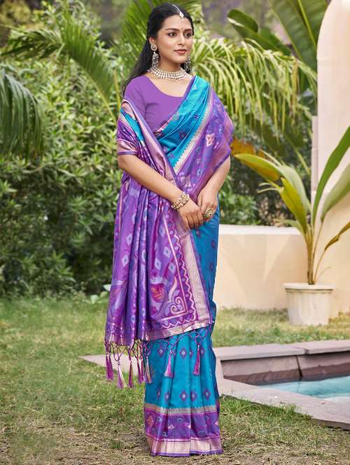 women self design bordered saree with blouse - 21708910 -  Standard Image - 0