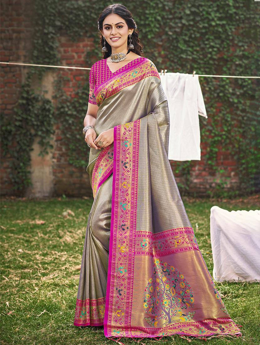 women self design paithani saree with blouse - 21708938 - Zoom Image - 0