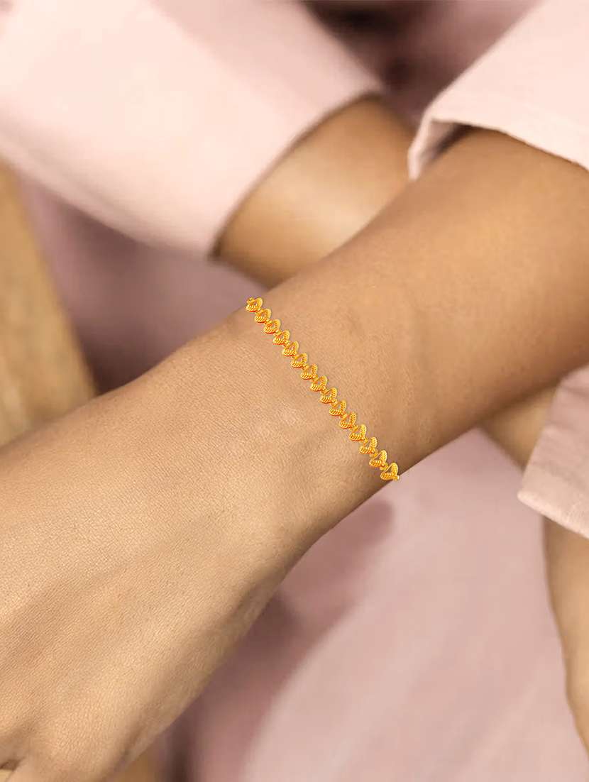 women gold plated links bracelet - 21709125 -  Standard Image - 5