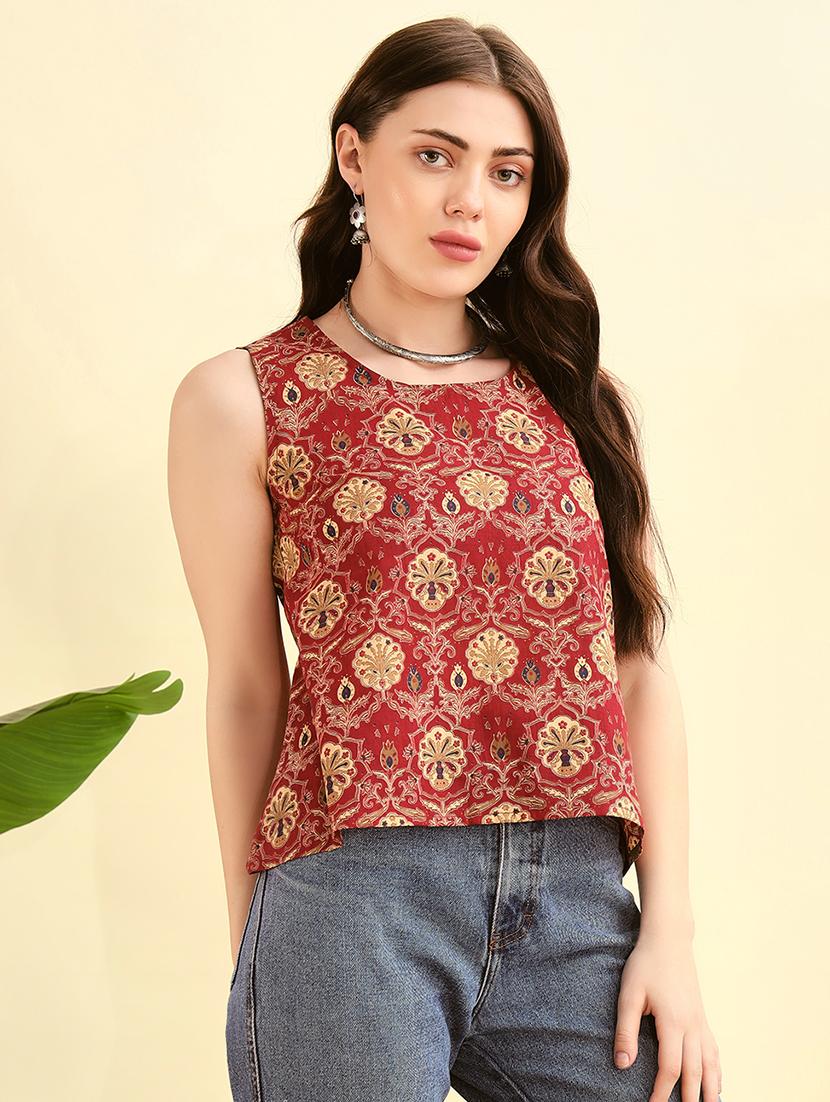 women floral printed round neck regular top