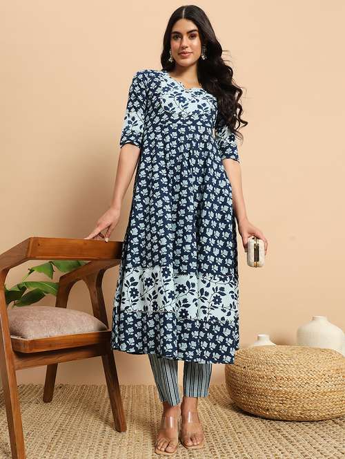 women printed notch neck kurta pant set - 21709148 - Standard Image - 0