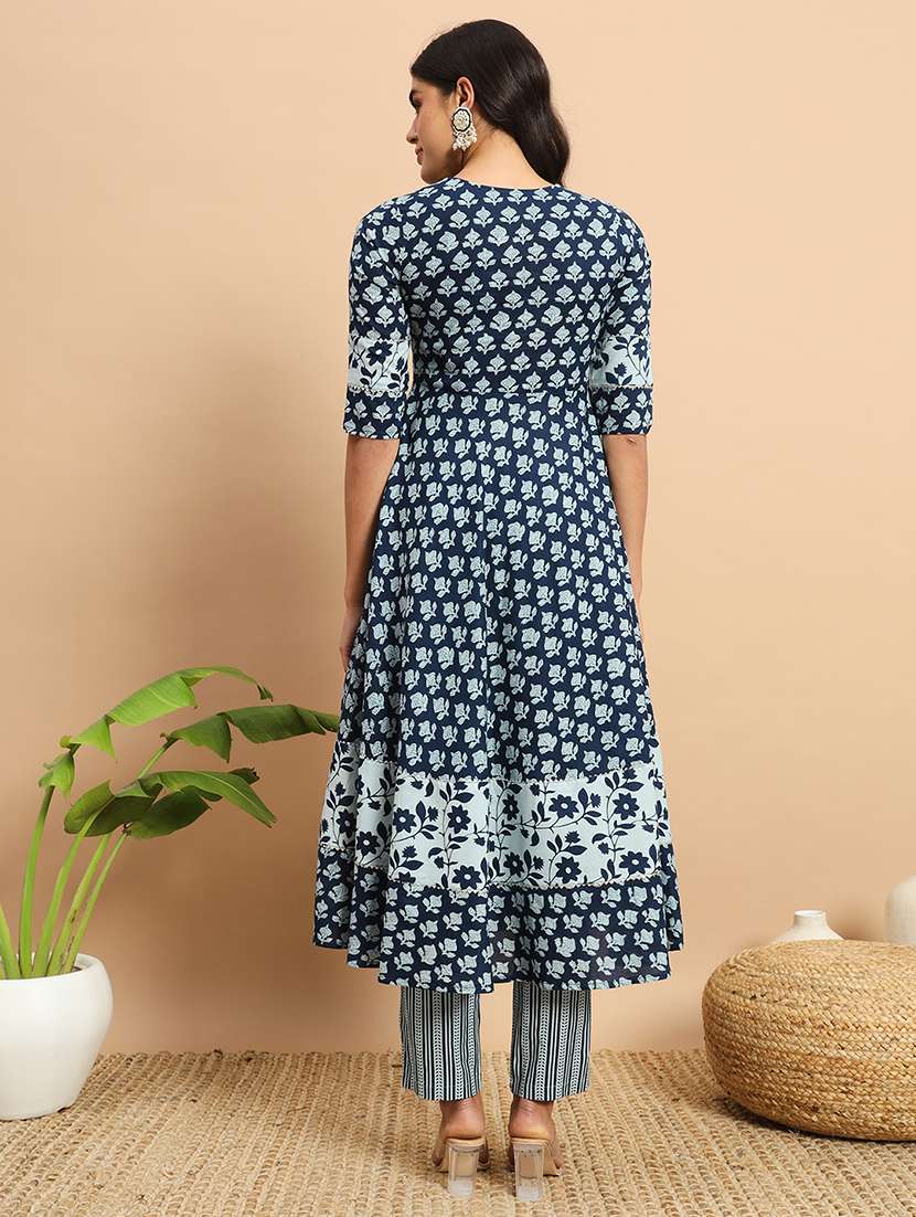 women printed notch neck kurta pant set - 21709148 - Standard Image - 3