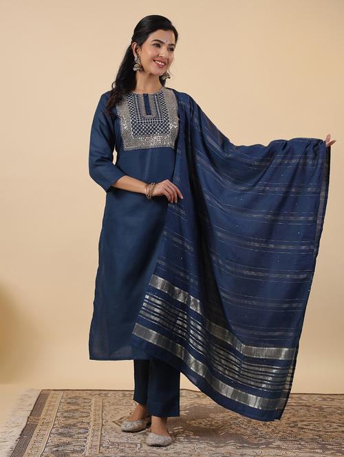 women three quarter sleeve kurta pant with dupatta set - 21709484 - Standard Image - 0