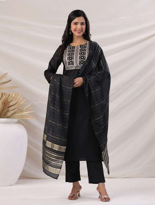 women three quarter sleeve kurta pant with dupatta set - 21709487 -  Standard Image - 0