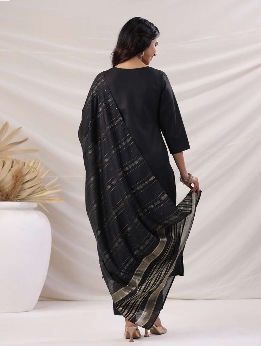 women three quarter sleeve kurta pant with dupatta set - 21709487 - Standard Image - 3