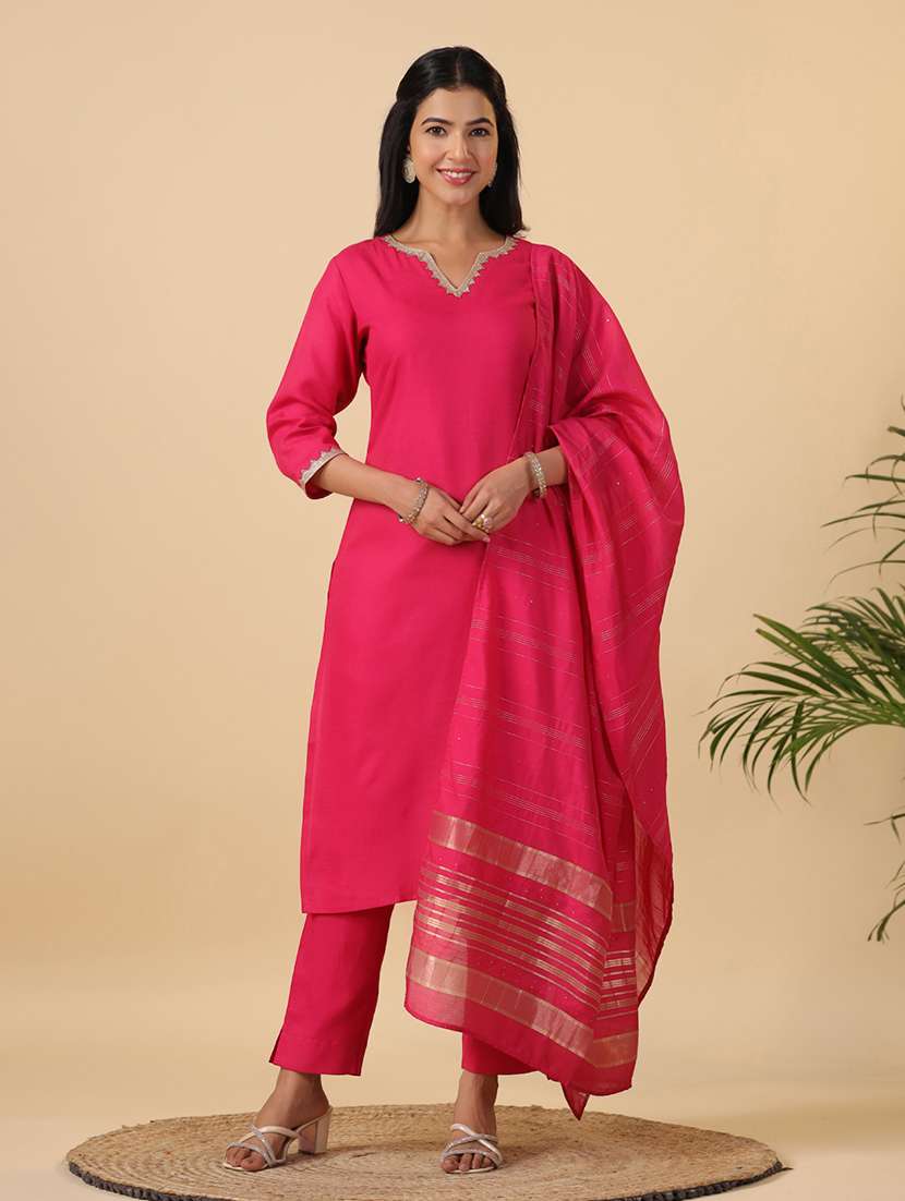 women three quarter sleeve kurta pant with dupatta set - 21709490 -  Zoom Image - 0