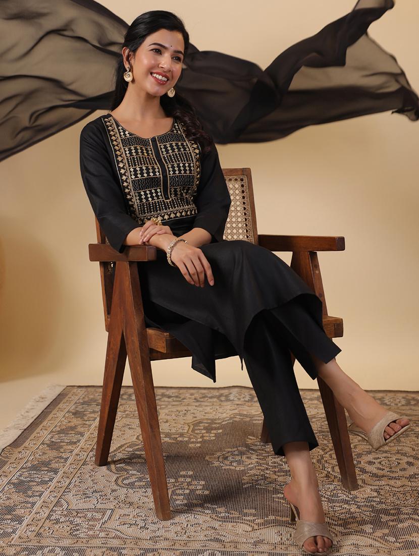 women three quarter sleeve kurta pant with dupatta set - 21709505 - Standard Image - 3