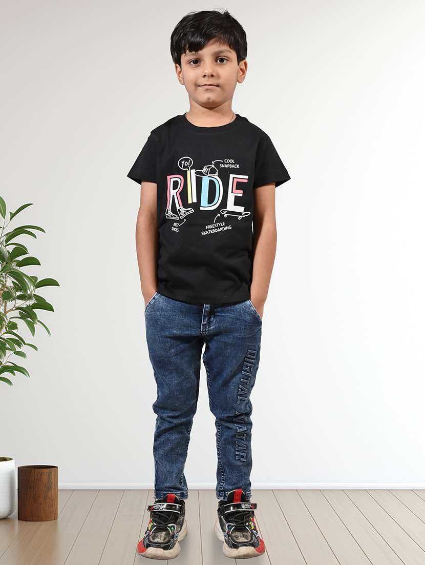 boys printed round neck t-shirt - 21710159 -  Standard Image - 3