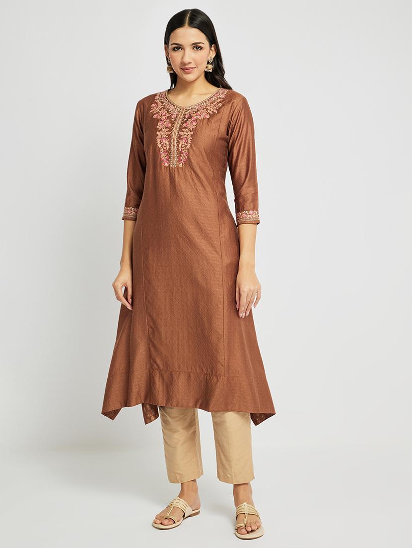 women embroidered three quarter sleeve a-line kurta - 21710391 - Zoom Image - 0