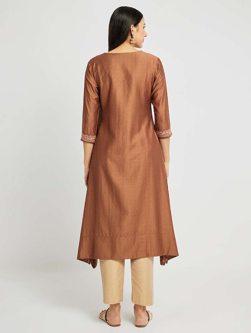 women embroidered three quarter sleeve a-line kurta - 21710391 - Standard Image - 3