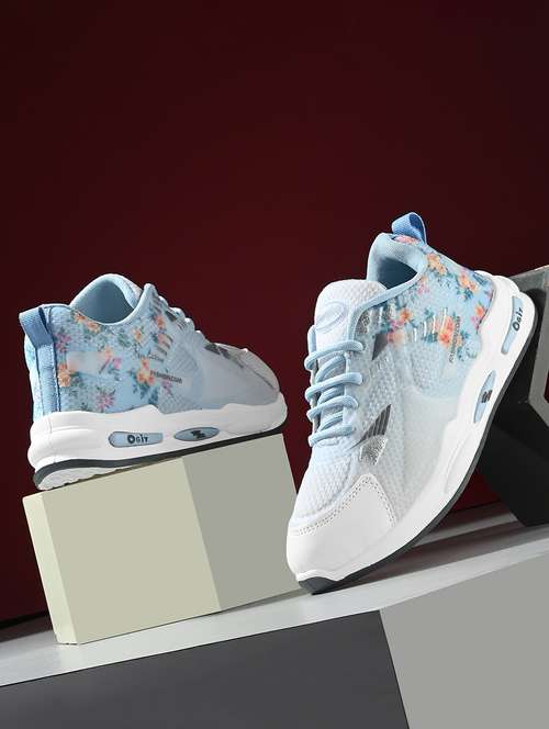women floral print lace-up sports shoe