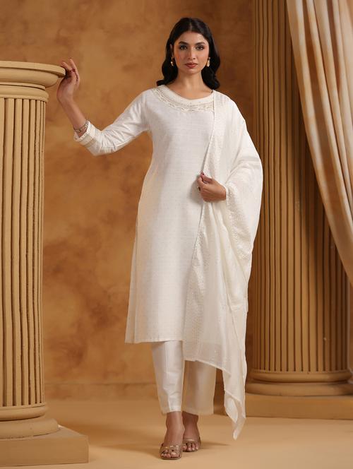 women three quarter sleeve kurta pant with dupatta set - 21710422 - Standard Image - 0