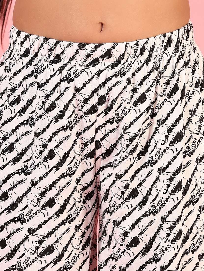 girls printed mid rise casual trouser - 21710612 -  Standard Image - 5