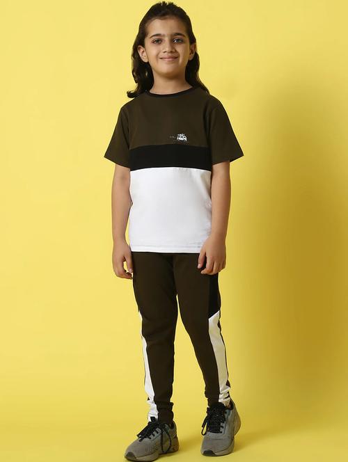 boys color block short sleeve t-shirt - 21710893 - Standard Image - 0