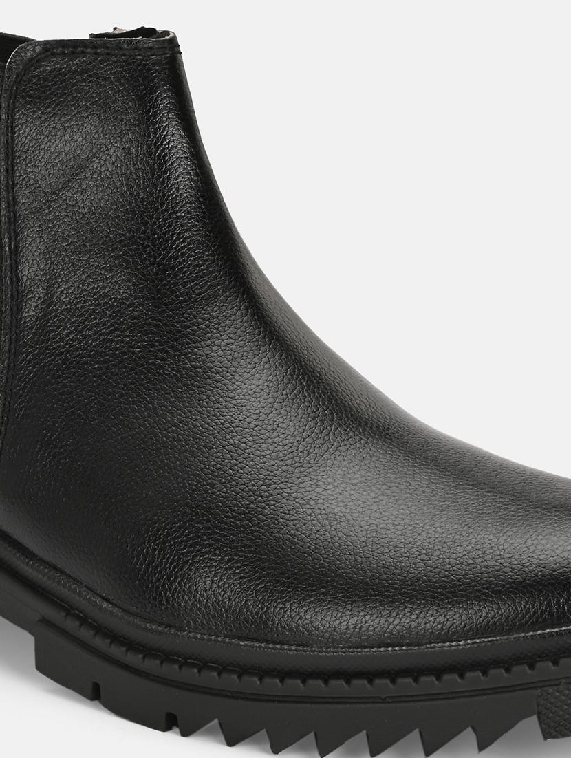 men slip on low ankle boots - 21710958 - Standard Image - 5