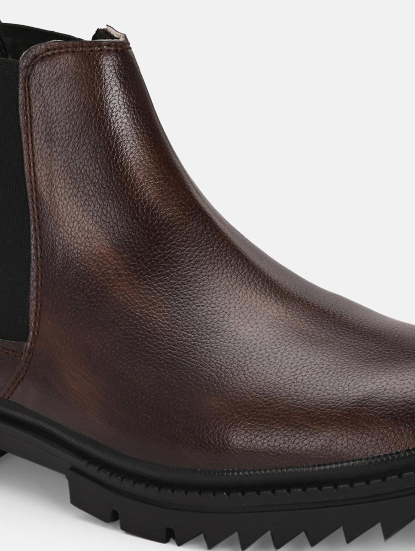 men slip on low ankle boots - 21710959 - Standard Image - 5