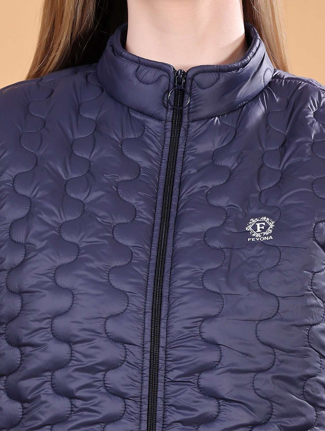 women sleeveless solid quilted jacket - 21710983 - Standard Image - 5
