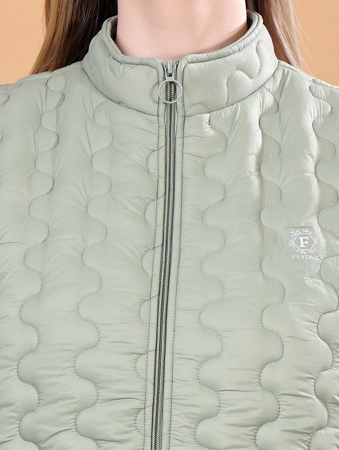 women sleeveless solid quilted jacket - 21710986 - Standard Image - 5