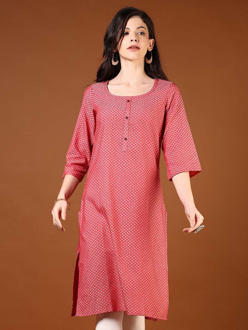 women three quarter sleeves straight kurta