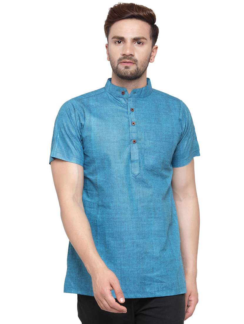 men mandarin neck solid short kurta - 21712191 - Zoom Image - 0