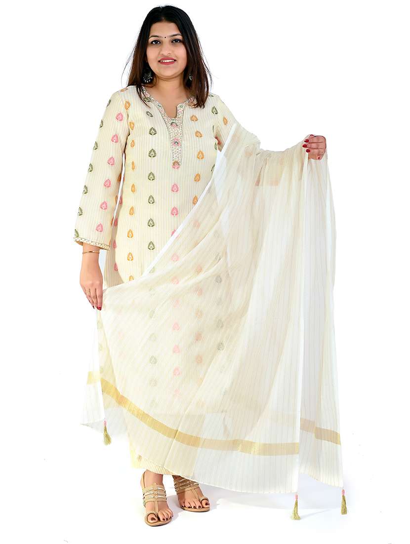 women embroidered kurta palazzo set with dupatta