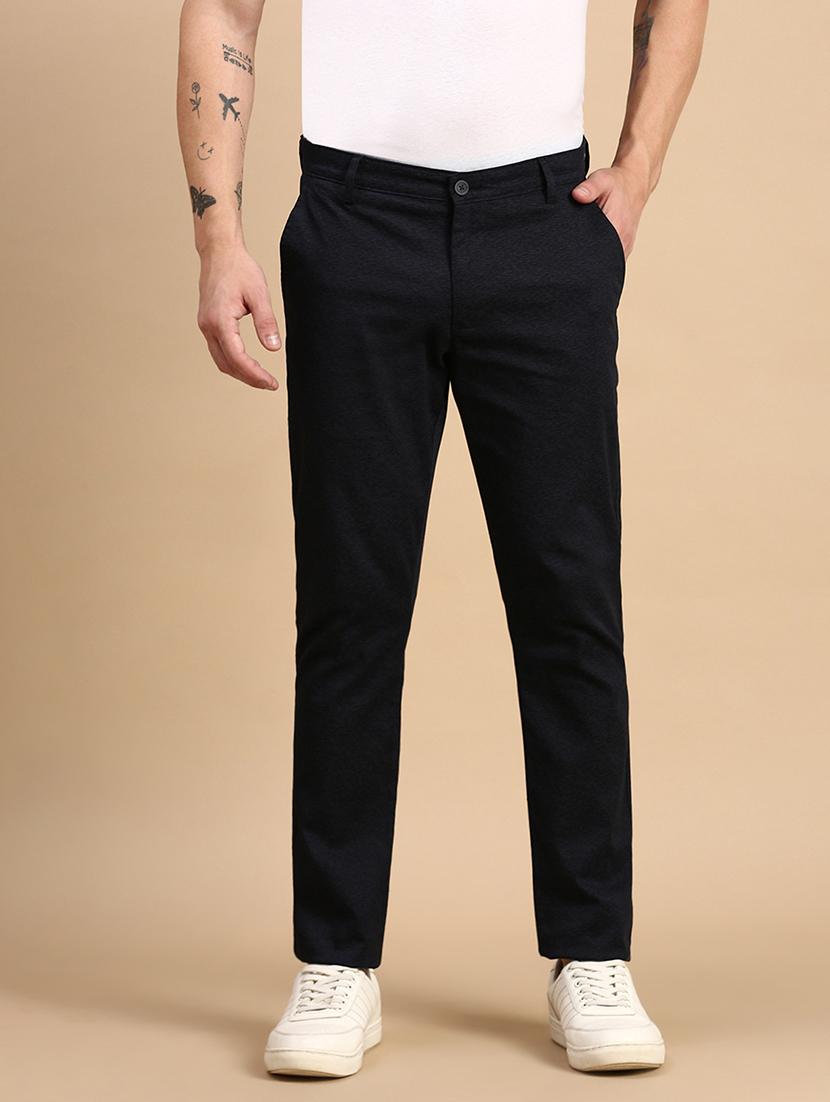 men solid mid rise chinos 