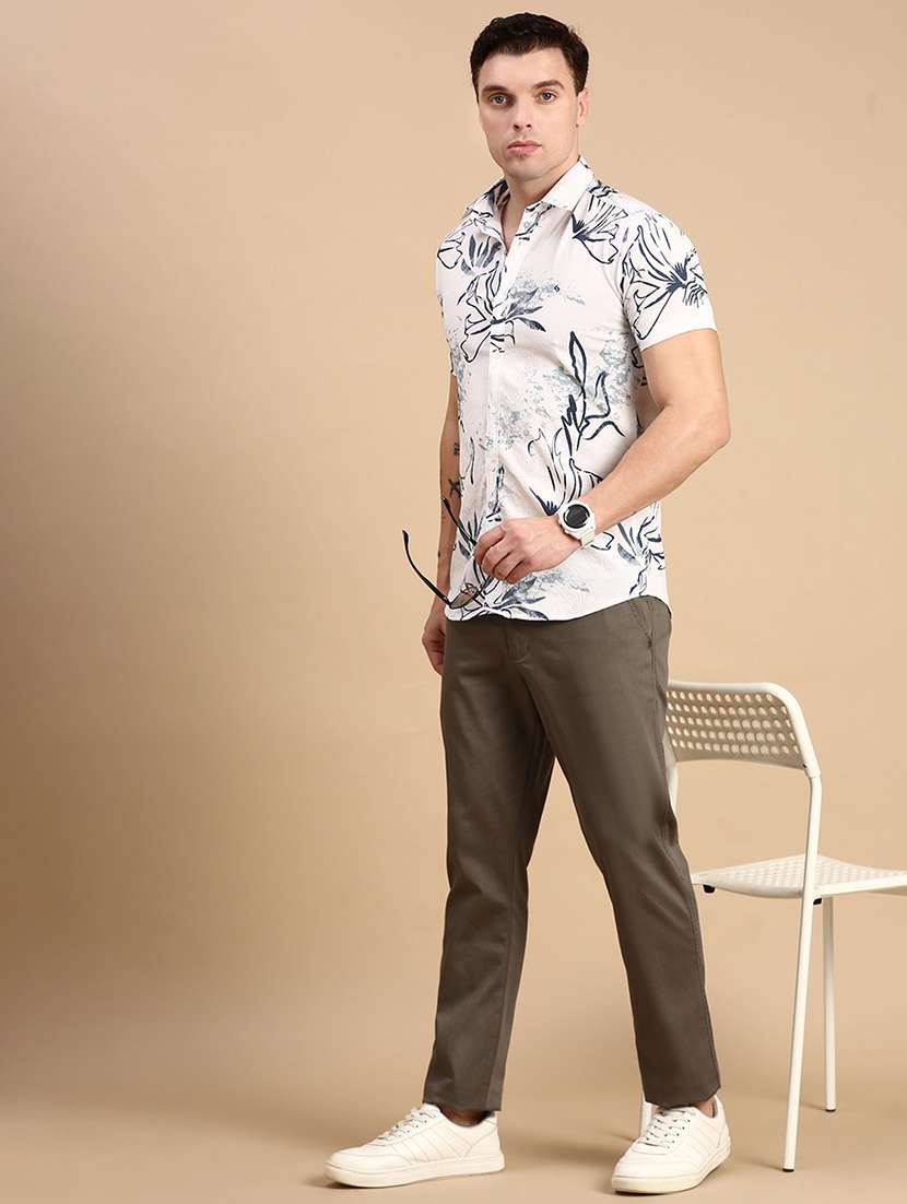 men solid mid rise chinos  - 21712344 -  Standard Image - 3