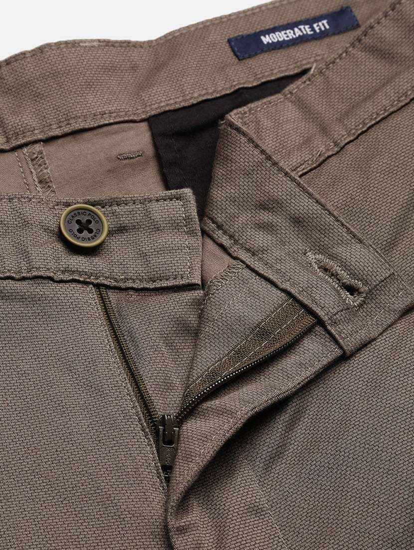 men solid mid rise chinos  - 21712344 -  Standard Image - 5