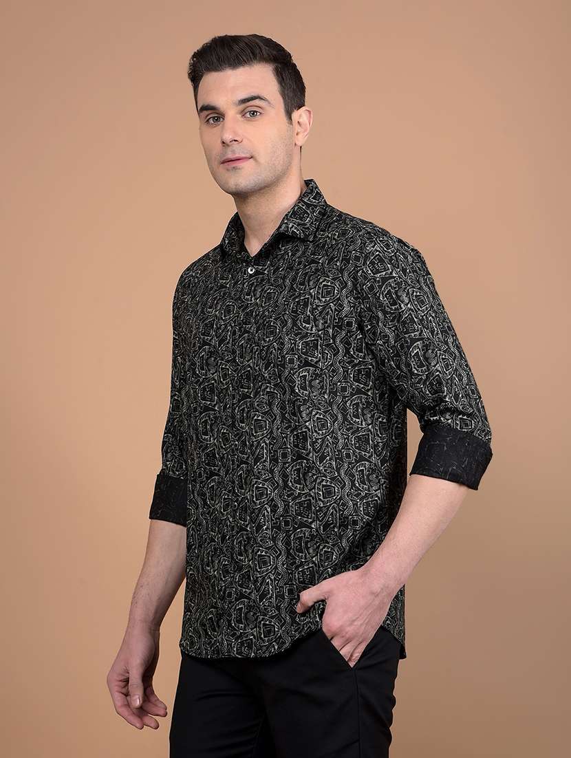 men printed collared casual shirt