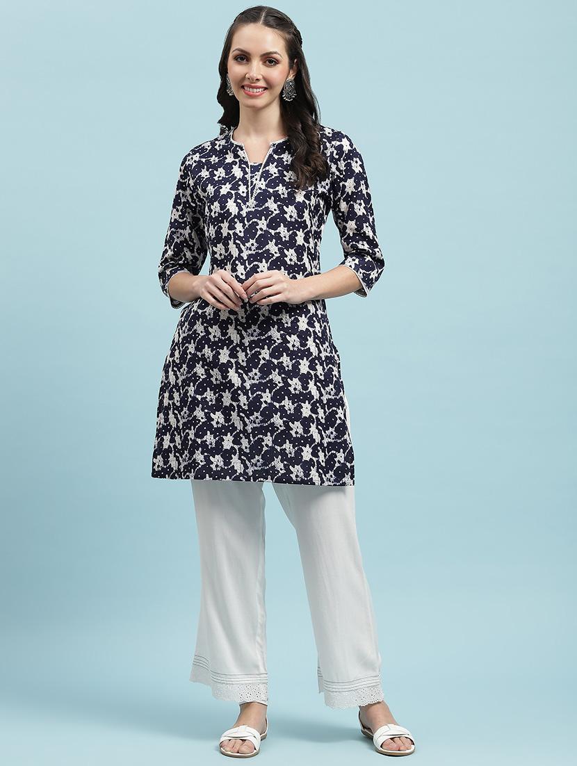 women printed three quarter sleeve straight kurta - 21714240 -  Zoom Image - 0