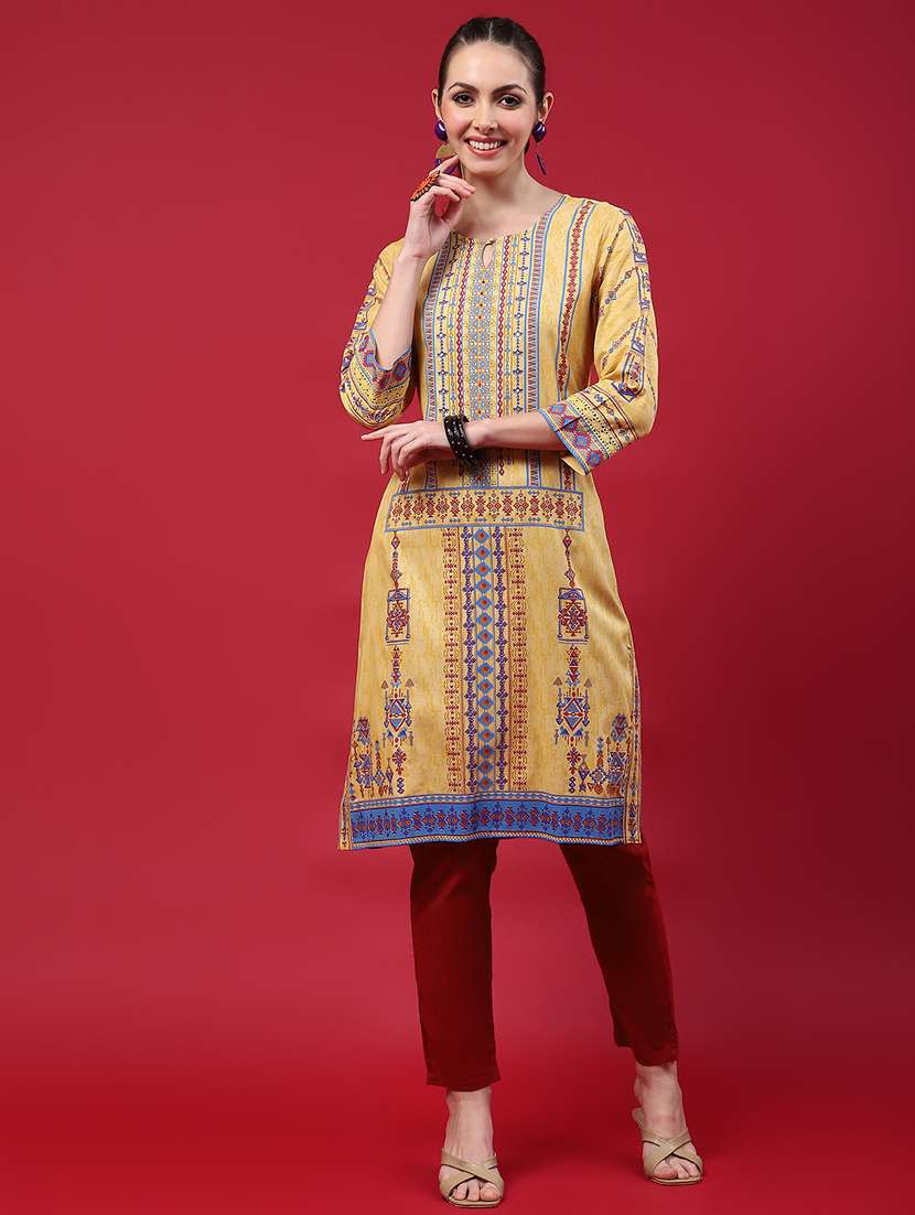 women printed three quarter sleeve straight kurta