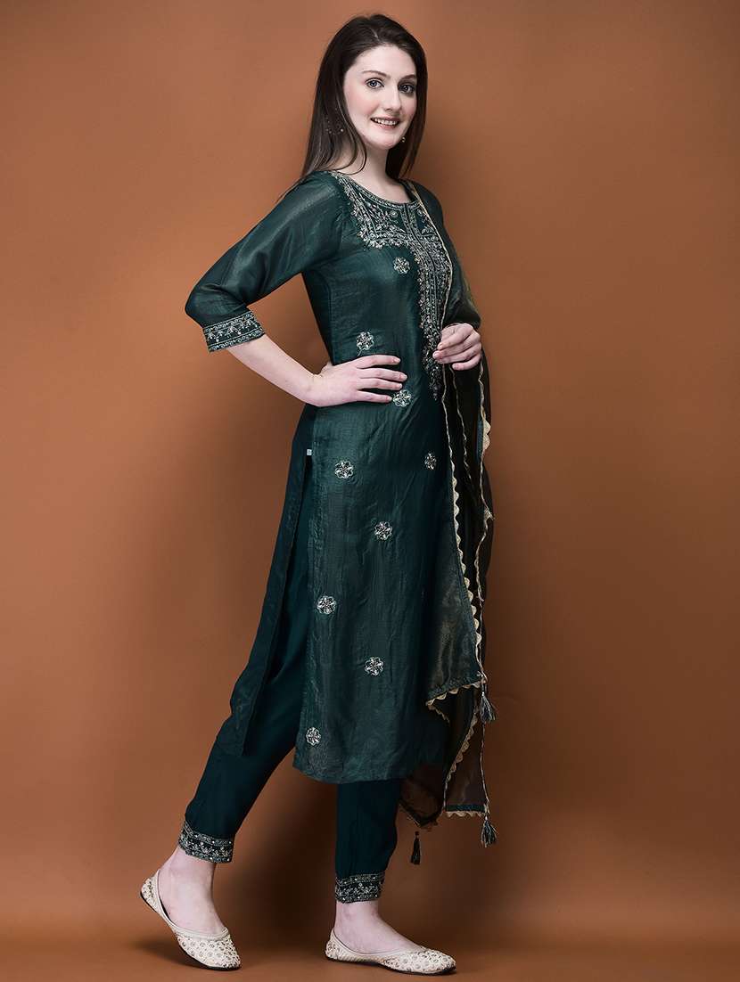 women three quarter sleeve kurta pant with dupatta set - 21714269 -  Standard Image - 3