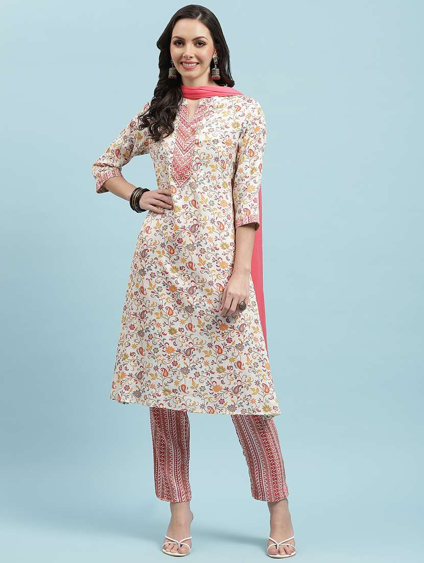 women three quarter sleeve kurta pant with dupatta set