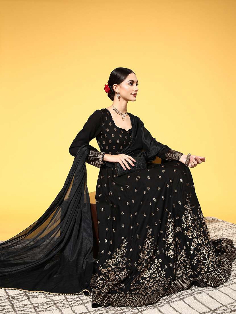 women black foil printed kurta dupatta set - 21715841 - Standard Image - 3