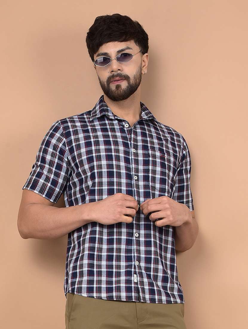 men short sleeves checkered casual shirt