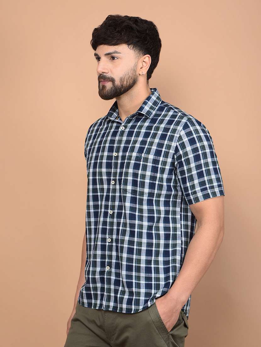 men short sleeves checkered casual shirt