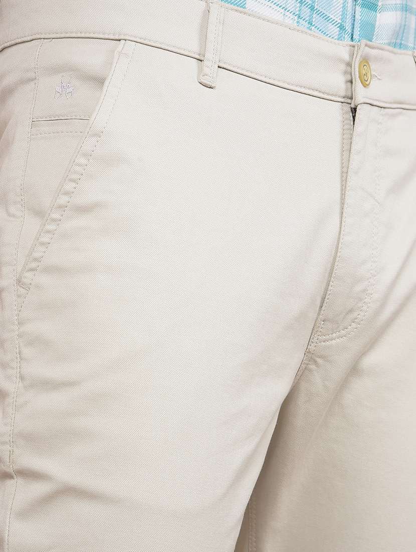 men mid rise solid chinos - 21716349 -  Standard Image - 5