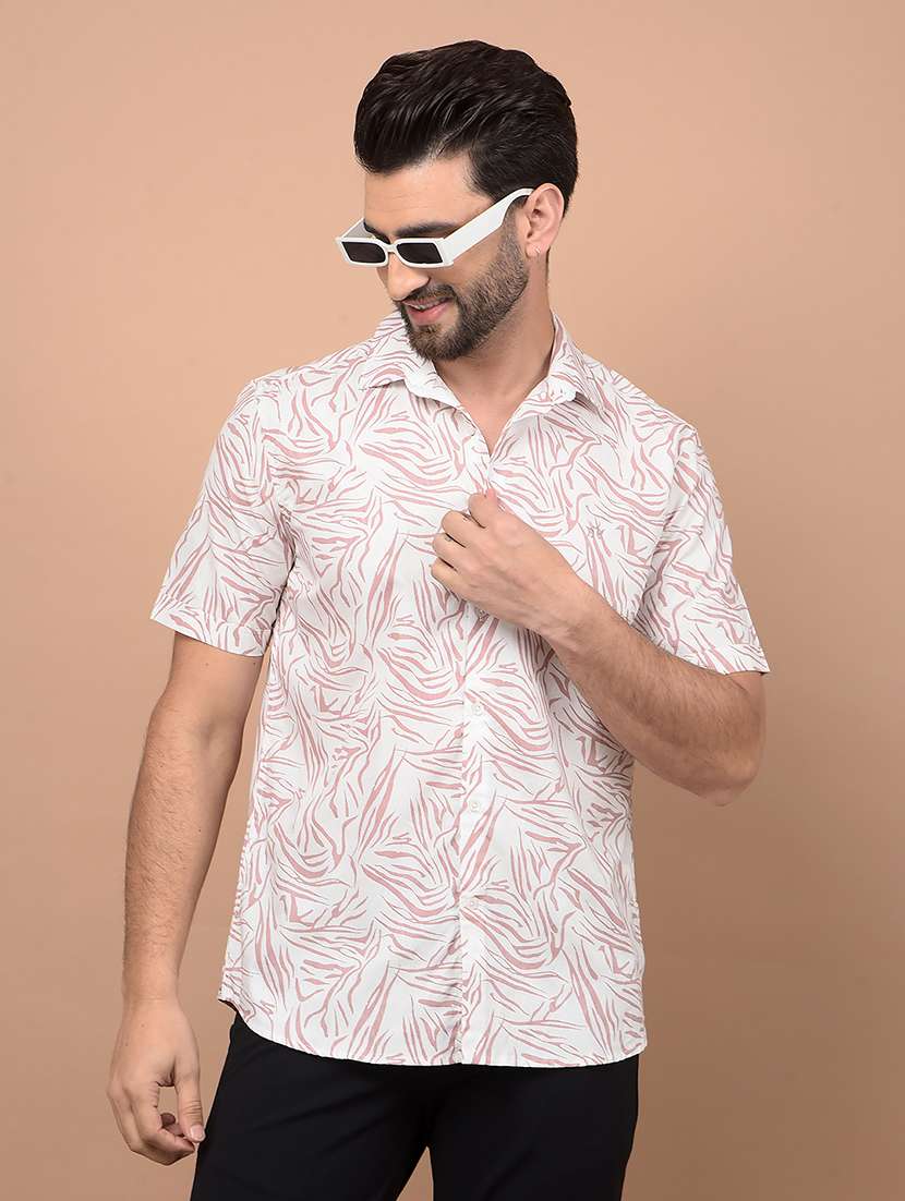 men short sleeves printed casual shirt