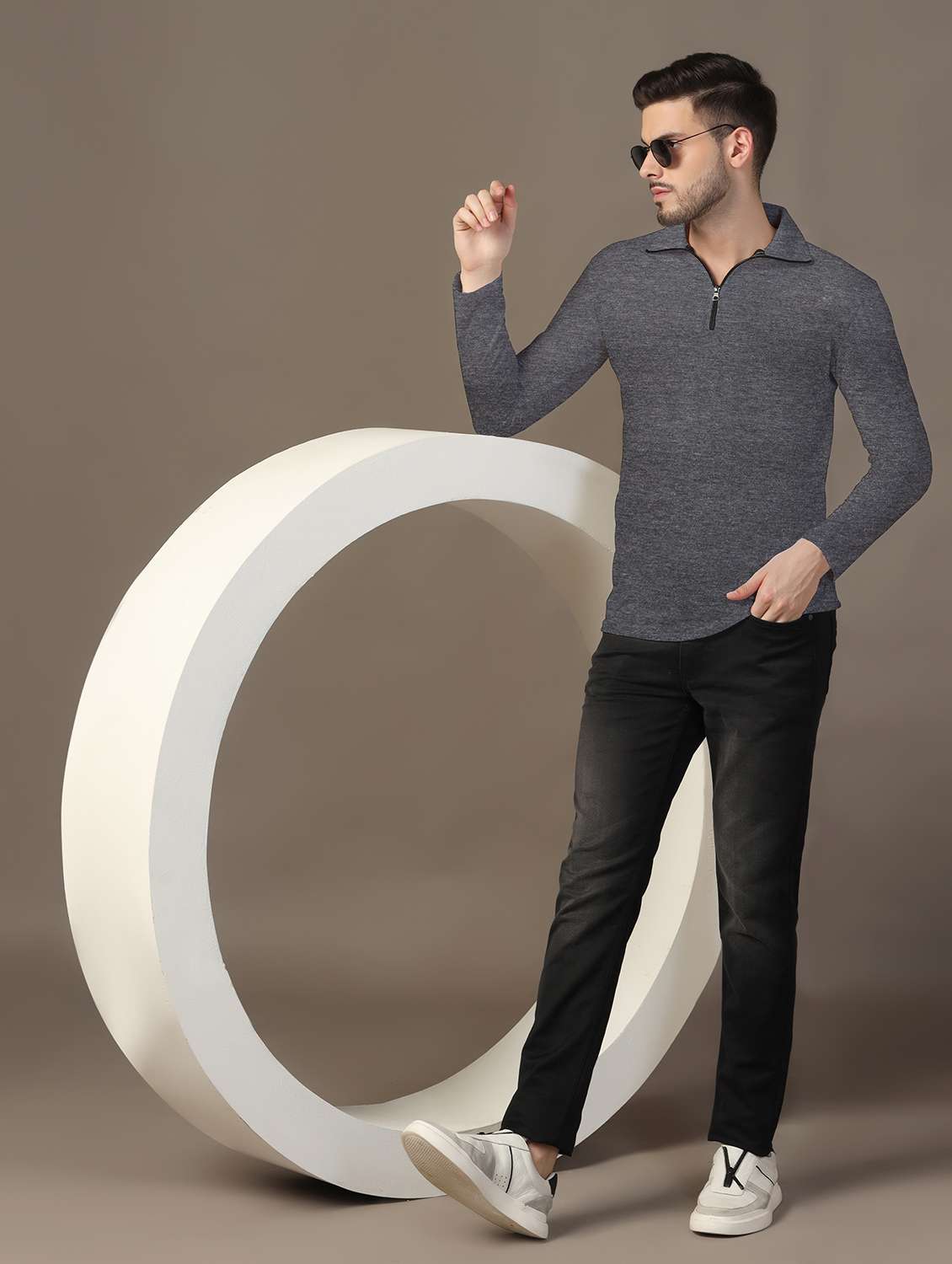 men long sleeves plain polo t-shirt - 21717457 -  Standard Image - 3